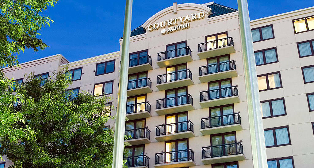 Courtyard By Marriott Seattle Hotel Federal Way